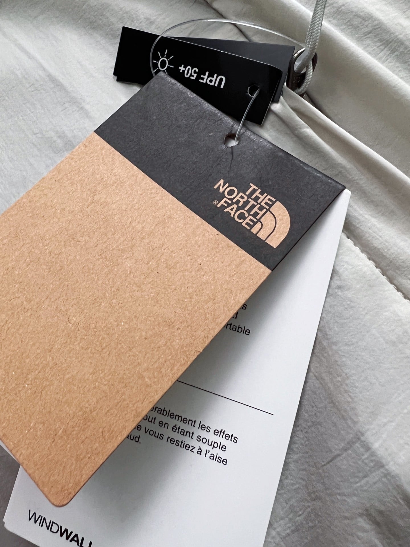 【THE NORTH FACE】UVカット パーカー レディース メンズ ウィンドブレーカー ジャケット アイボリー 軽量 薄手 接触冷感 紫外線対策 ユニセックス アウトドア