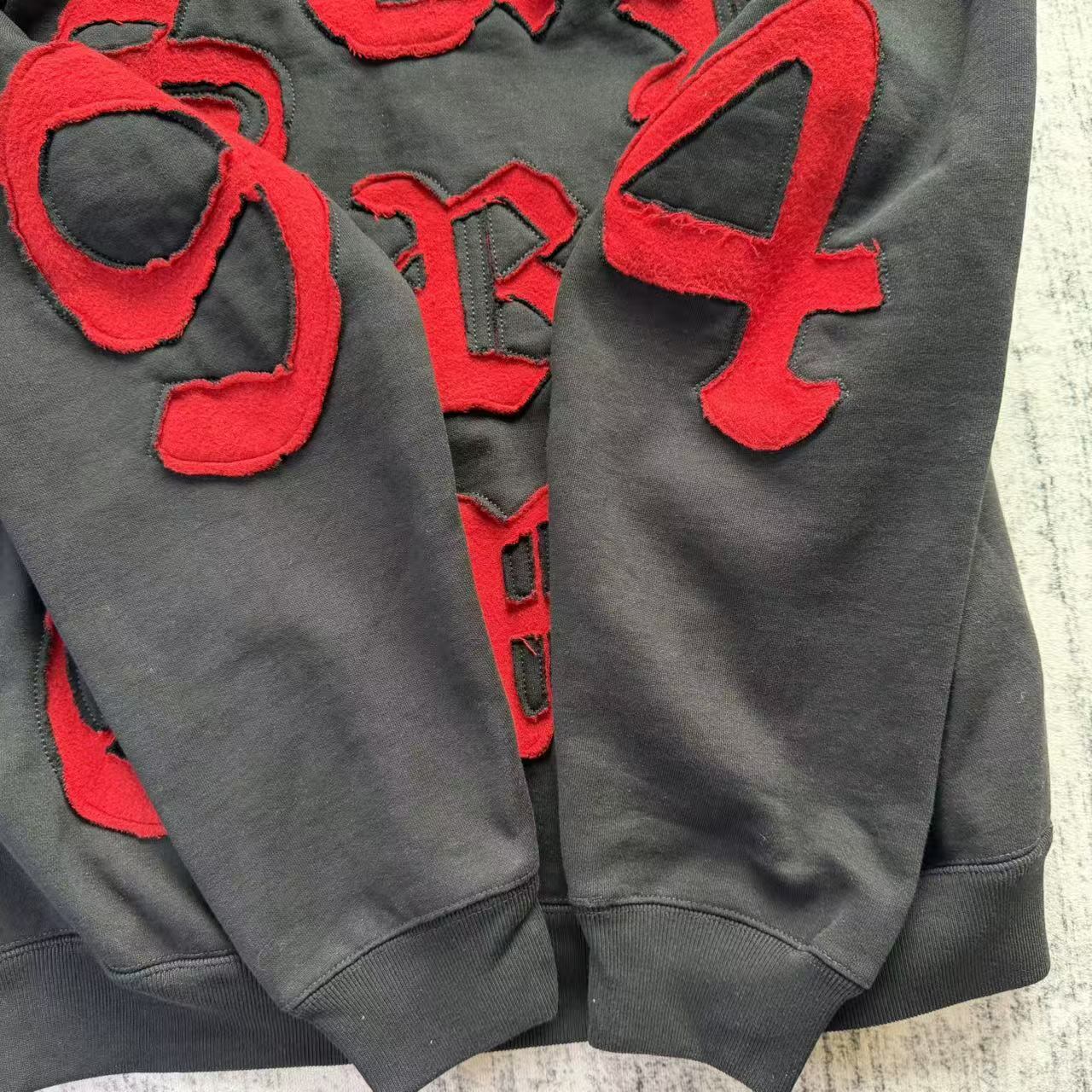 SUPREME? ZIP UP HOODIE 2025SS バックロゴ フルジップ スウェットパーカー プレミアムコットン シュプリーム 高級感 ストリート グレー ブラック